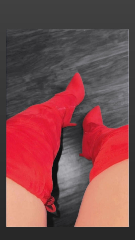 Tiara Red Boots